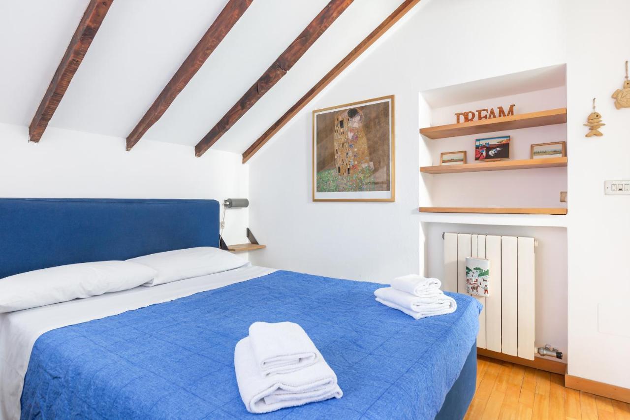 Piazza Risorgimento Cosy Studio Milaan Buitenkant foto